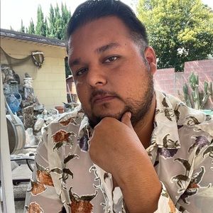 Meet your Posher, Johnny